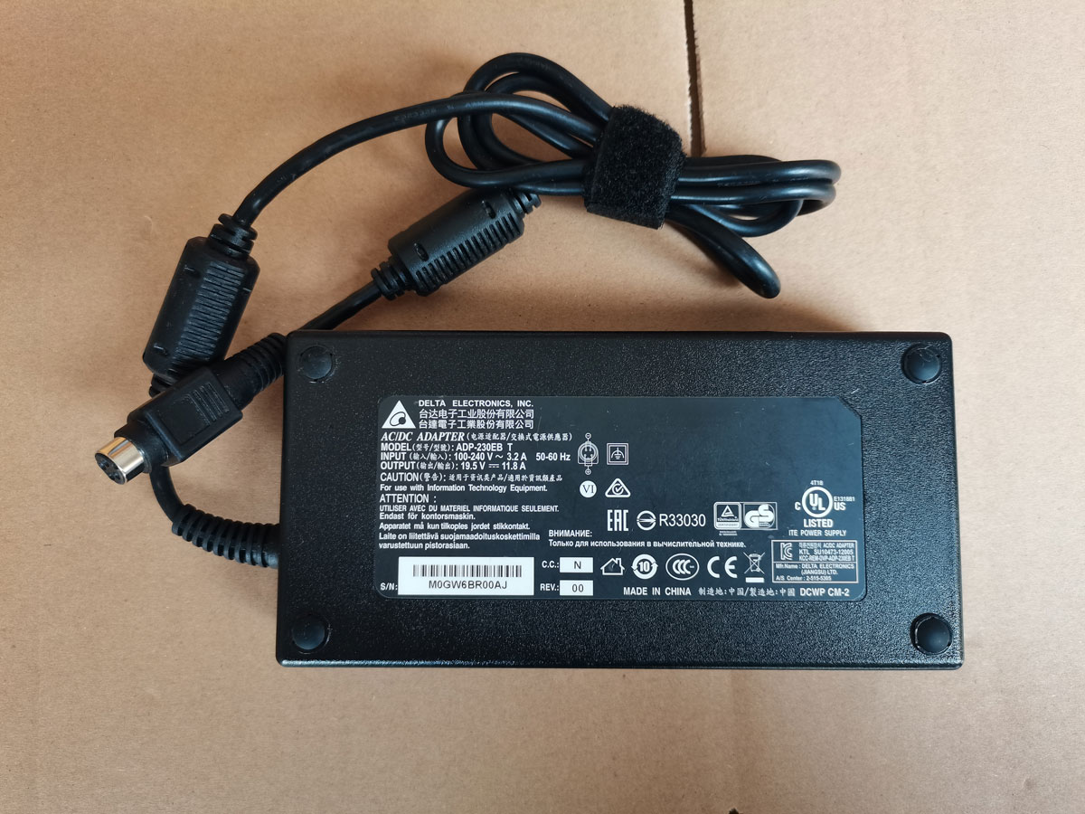 OEM Delta 230W 19.5V 11.8A ADP - огляд і ціна Pc Gaming Msi